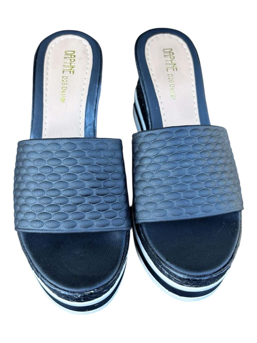Daphne D28 Design Women's Black Textured Platform Wedge Slide Sandals